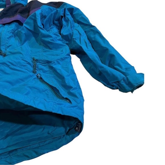 COLUMBIA SPORTSWEAR COMPANY Coat, Size Medium - Picture 5 of 9